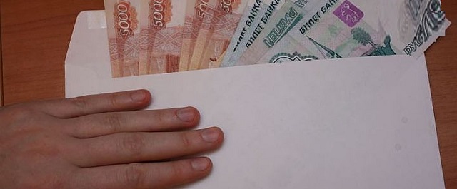 Тверчанину присудили штраф в 35 000 рублей за дачу взятки